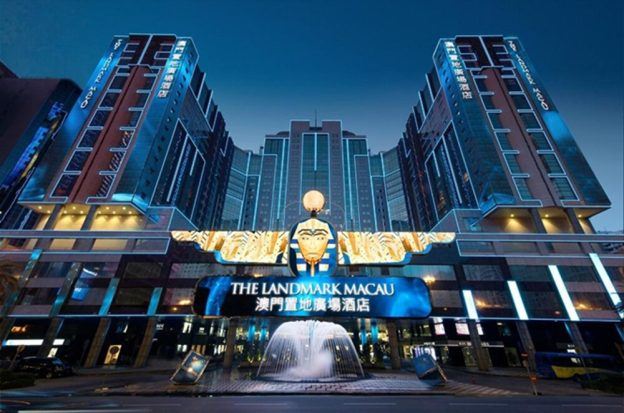 Macau satellite casinos, ZAPE district economy, SJM Holdings closures, Macau gaming law, Casino job losses