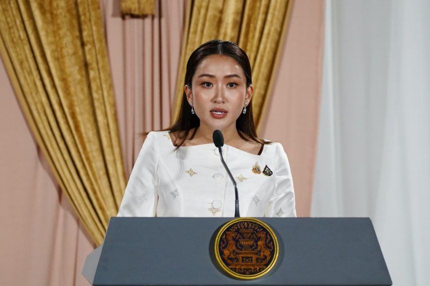 Thailand casino referendum Paetongtarn Shinawatra