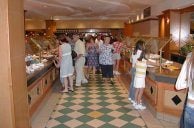 VEGAS DINING NEWS: Which Strip Buffet is the Worst? Bellagio Announces F1 Chefs, Health Dept. Closes Japanese Eatery