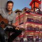 VEGAS DINING NEWS: Seeing (Ole) Red Over Auto Gratuity, No Viva Another Vegan