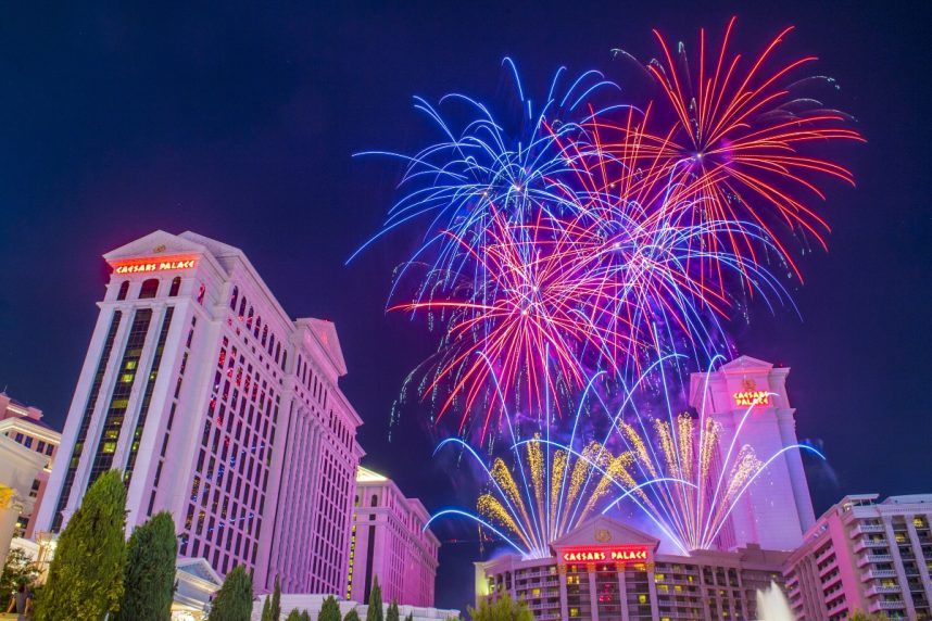 Las Vegas July 4 hotel room casino