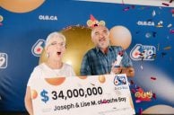 Una tradicional cita nocturna se convierte en 34 millones de dólares de premio en la lotería