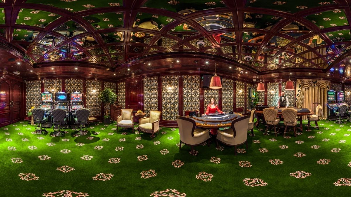 Could VR Casinos Can Help Real World Problem Gamblers?