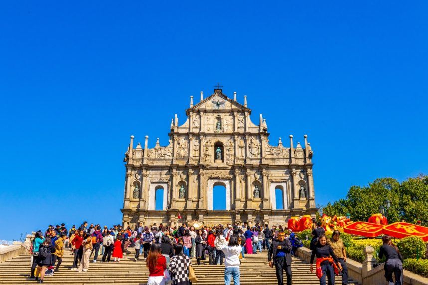 Macau casinos GGR gaming revenue