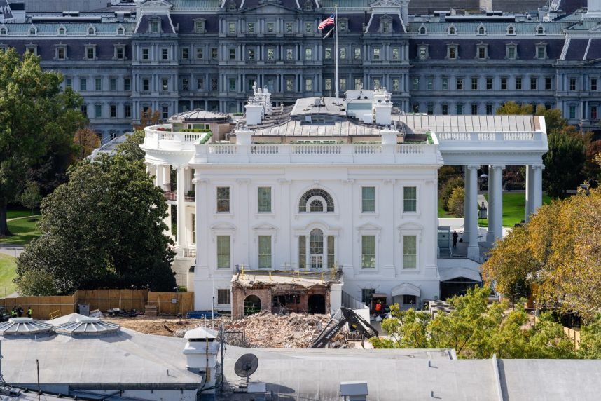 Adelsons, Hard Rock Among Donors for $300M White House Ballroom