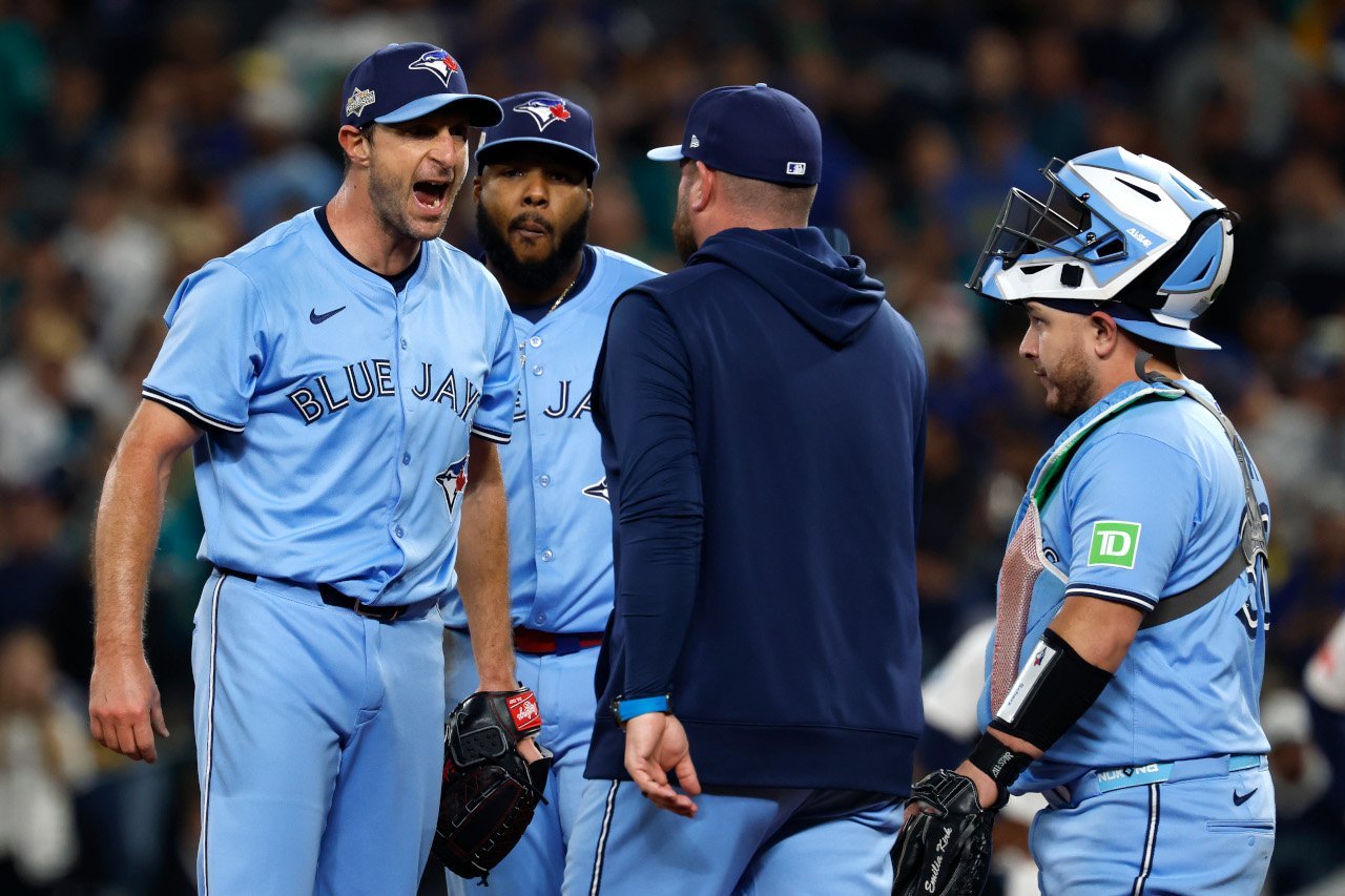 Canadian Bettors All Over the Jays Ahead of Game 5 in the ALCS