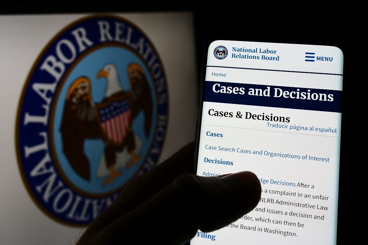 Horseshoe Indianapolis Table Game Dealers Walk Off the Job