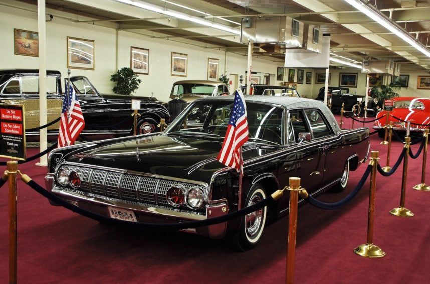 LOST VEGAS: The Imperial Palace Auto Collection