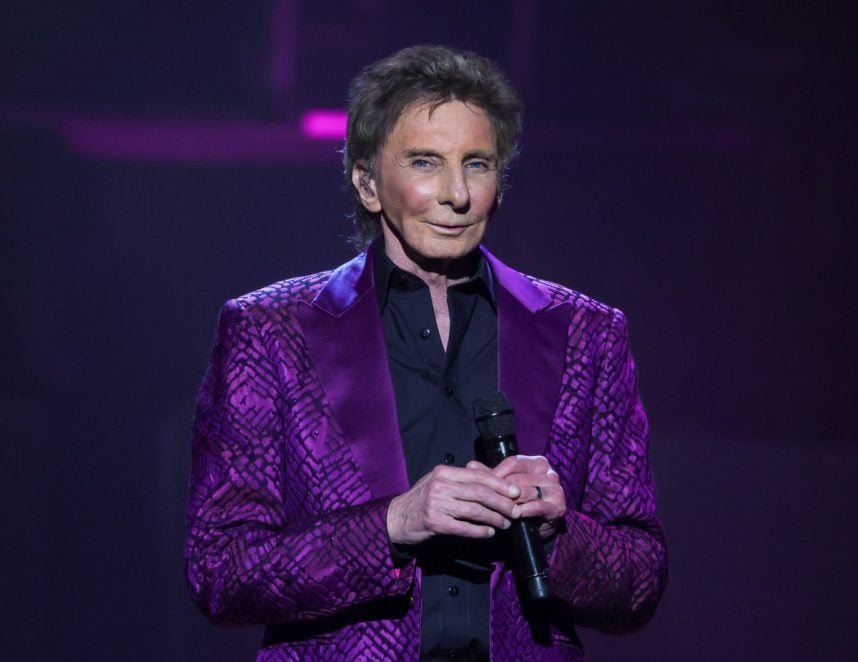 Barry Manilow Performance