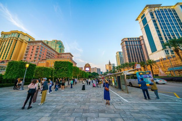 Macau casinos gaming revenue China