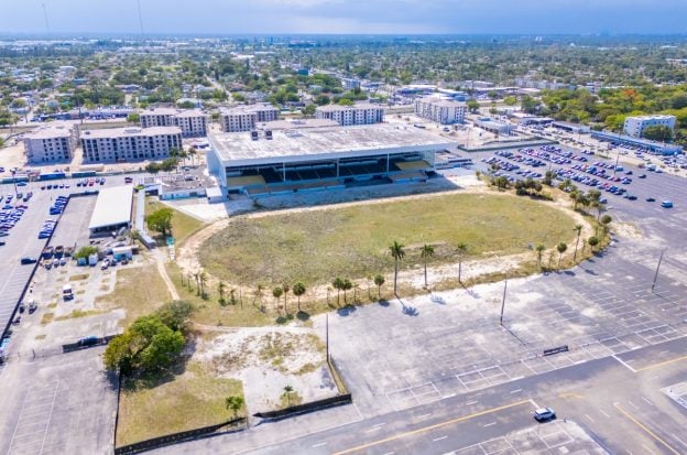 Fontainebleau Jeffrey Soffer Big Easy Casino Florida