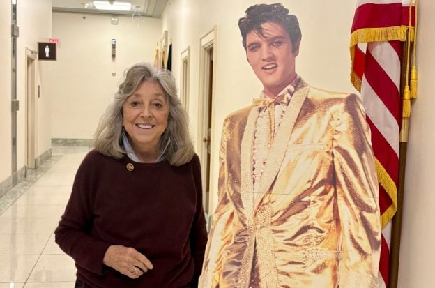 Dina Titus gambling deduction restoration