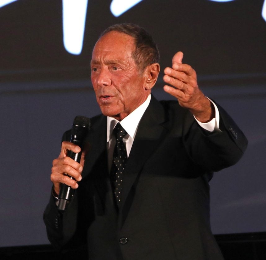 Paul Anka live performance