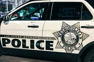 Las Vegas Strip, police officer assault, crowd disturbance, Planet Hollywood, Clark County jail