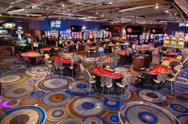 Isle of Capri Boonville, Missouri casino robbery, FBI manhunt Missouri, armed robbery casino, Boonville crime