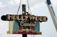 Hollywood Casino Gulf Coast Sued After Shower Door Explosion