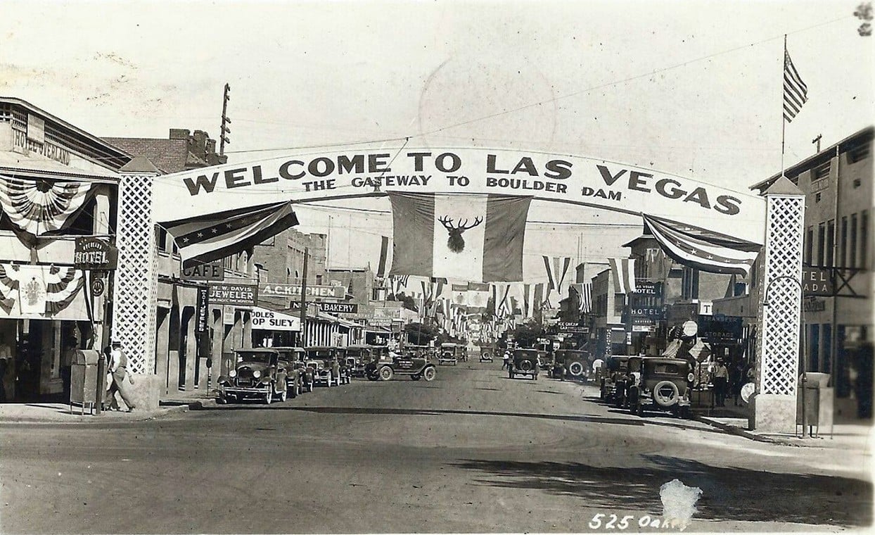 LOST VEGAS: The Original Welcome to Las Vegas Sign