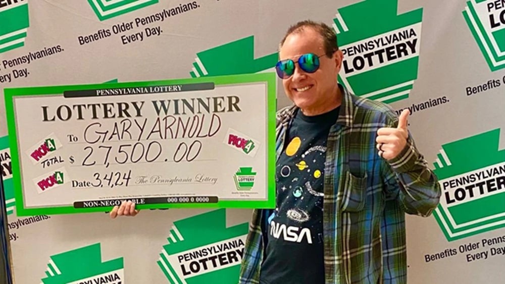 Three-Time Lottery Winner Says ‘Aliens’ Gave Him the Numbers
