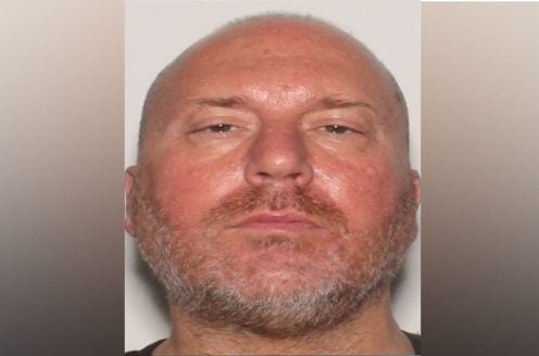 Chicago Outfit, illegal gambling, FBI raids, Operation Porterhouse Parlay, extortion