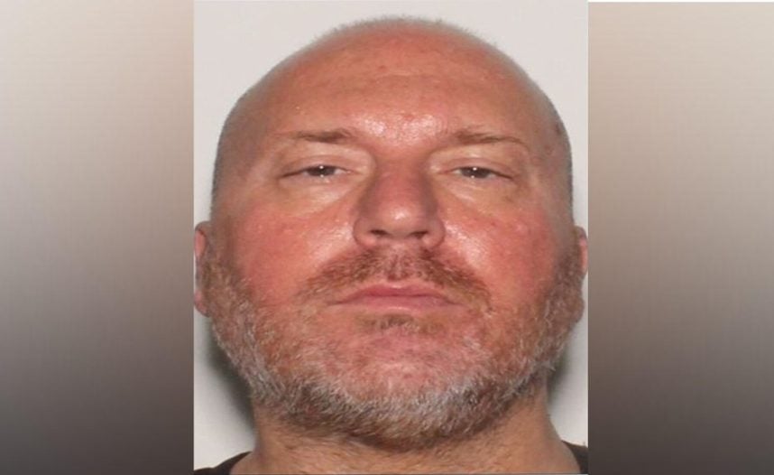 Chicago Outfit, illegal gambling, FBI raids, Operation Porterhouse Parlay, extortion