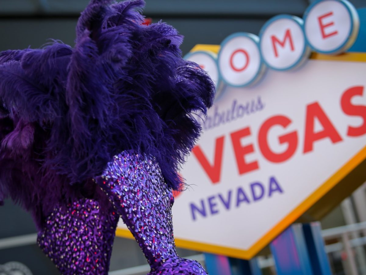 Vegas' Golden Age Returns: Architectural Digest Steps Inside the