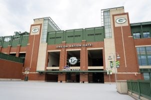 Green Bay Packers Lambeau sports betting