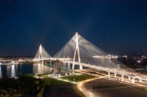Can the Gordie Howe Bridge Drive a Cross-Border Boom for Caesars Windsor?