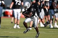 VEGAS SPORTS REPORT: Raiders Look for Answers Against Texans as Defensive Concerns Mount 