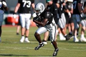 VEGAS SPORTS REPORT: Raiders Face Texans as Defensive Questions Mount