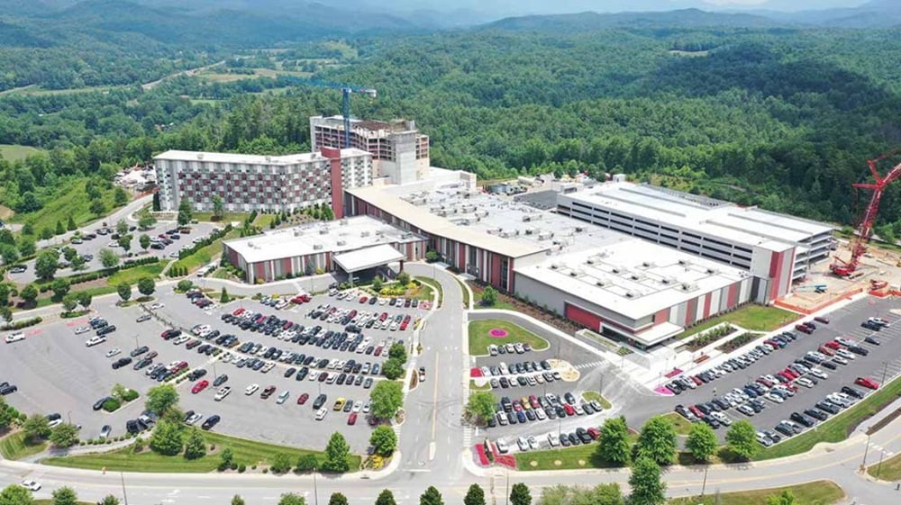 Harrah’s Cherokee Valley River Dealer to Plead Guilty in $132K Craps Cheating Scheme