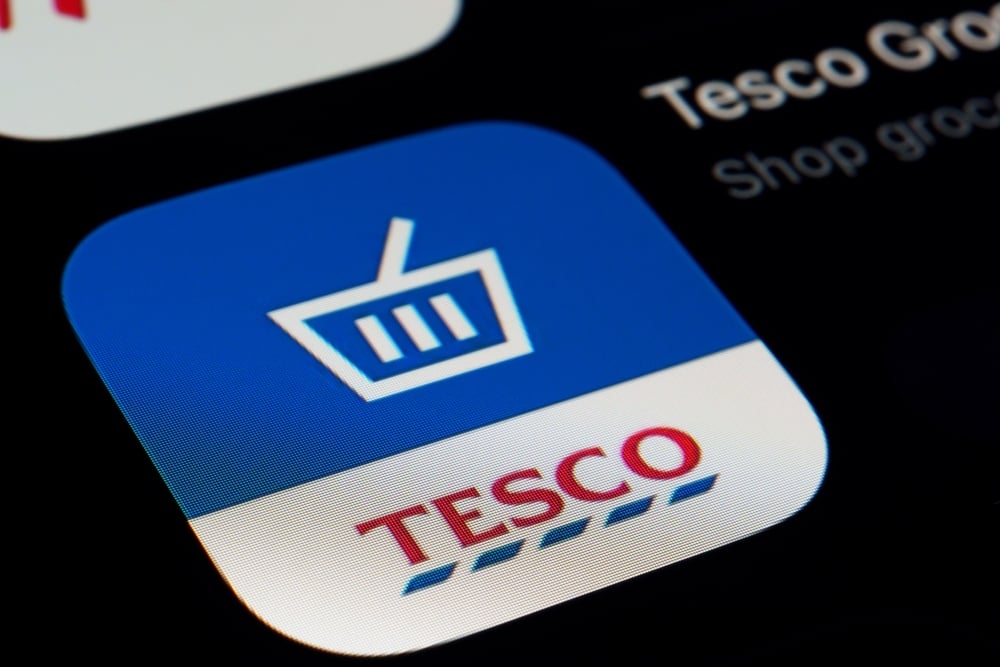 Tesco casino, TescoSlots.com, illegal gambling, UK Gambling Commission, Google