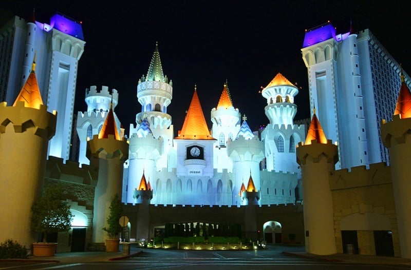 When it opened in 1990, Excalibur was the largest hotel in the world.
