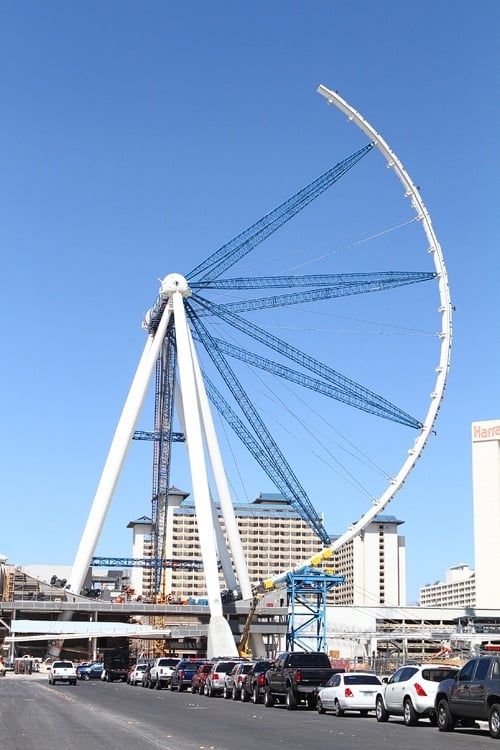 High Roller Ferris wheel