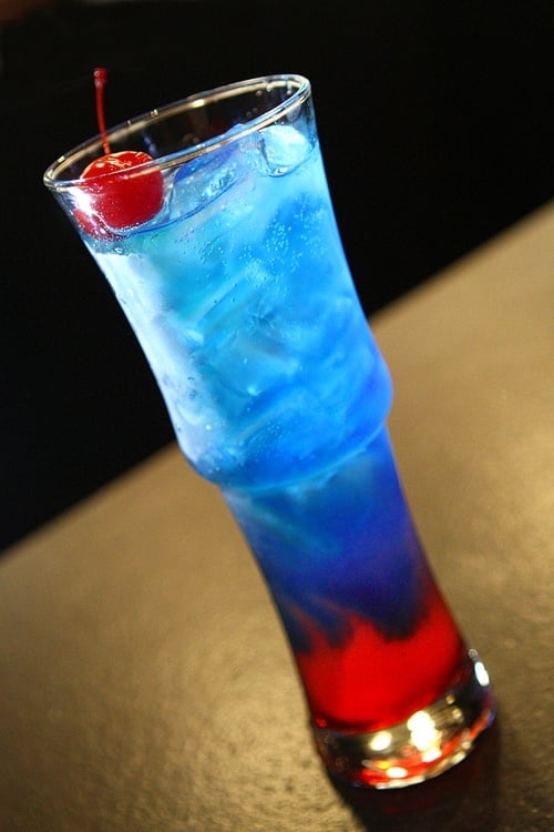 Just like the Otter Pops you remember, just liquorier. Which is possibly not a word.