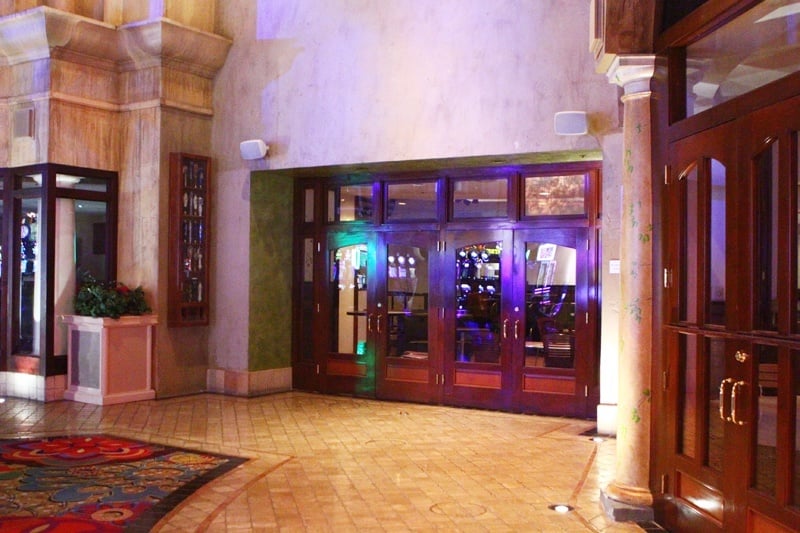 Poor little neglected bar.