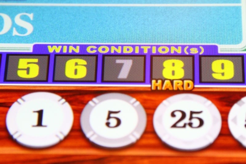 There's a lot going on, but if you stick to your basic bets, it should be a breeze.