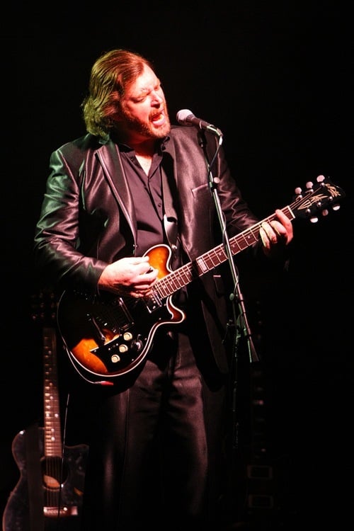 Michael Clift does a lot of the heavy lifting as Barry Gibb.