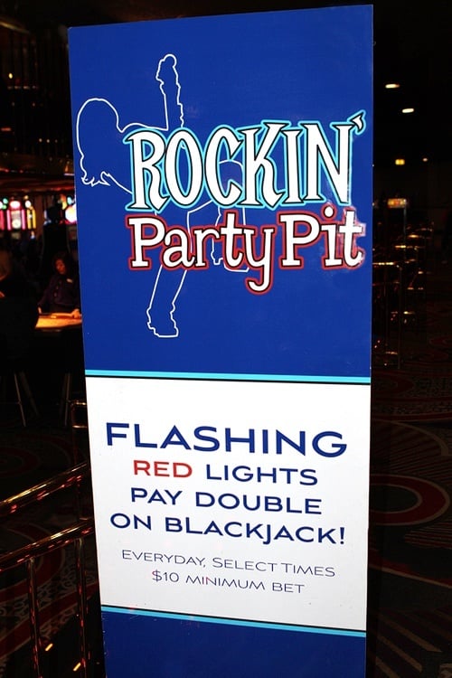 It's official: Flashing is permitted in the casino at Circus Circus. You heard it here first.