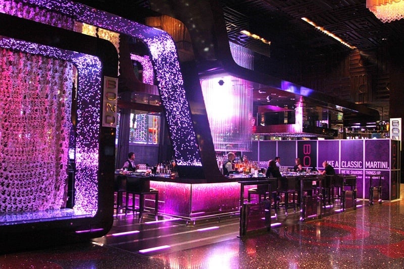 Bond lounge Cosmopolitan