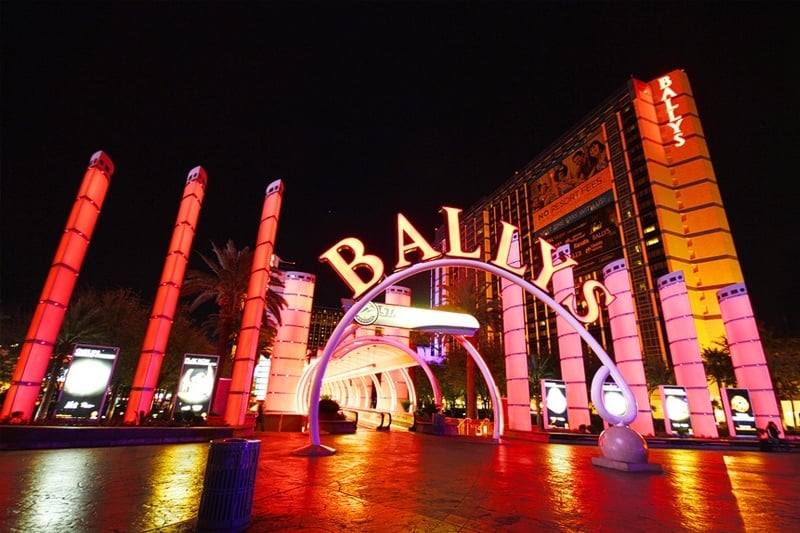 Caesars Entertainment rebrands Bally's as Horseshoe Las Vegas