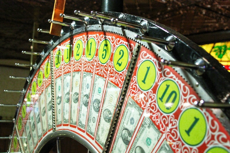 Today's Iron-Clad Betting Stategy: The Big Six Wheel | Vital Vegas