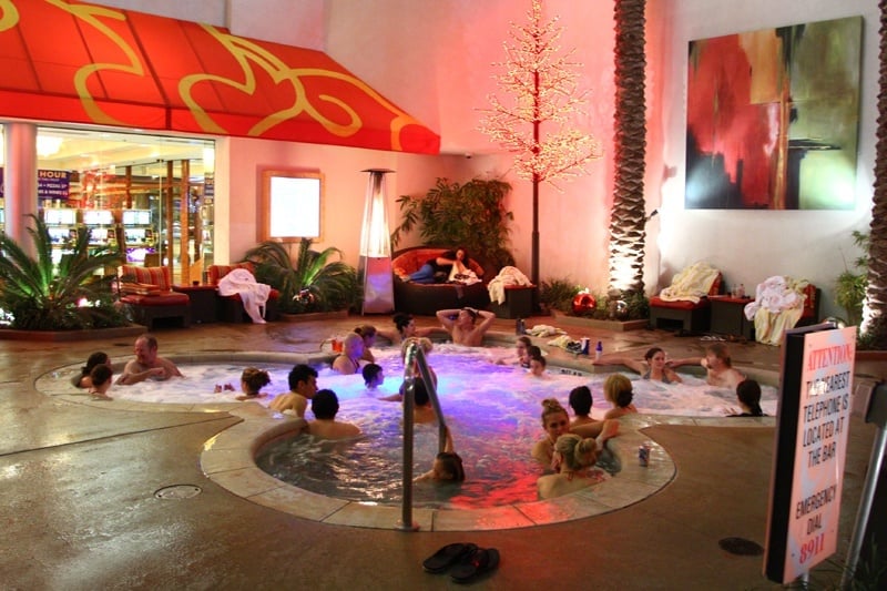 Golden Nugget Jacuzzi