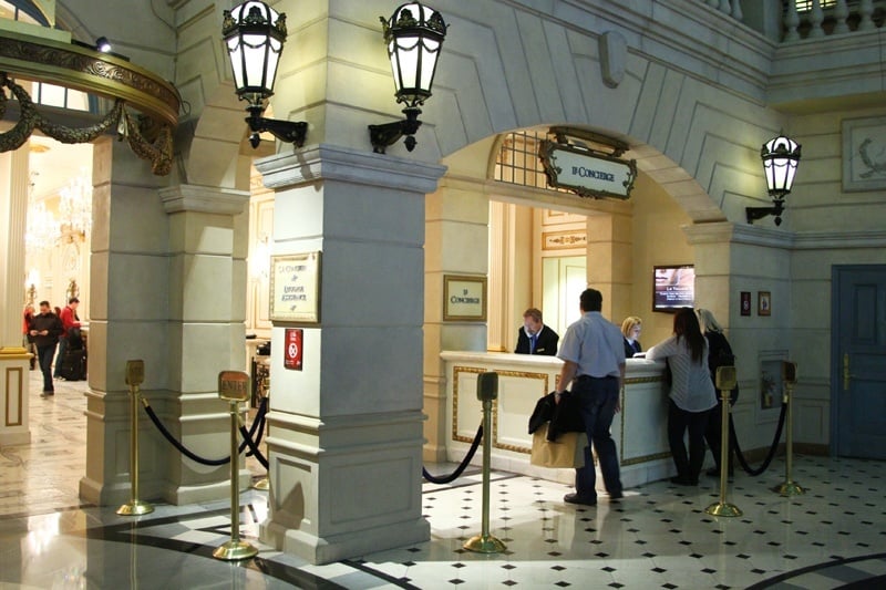 paris hotel las vegas lobby