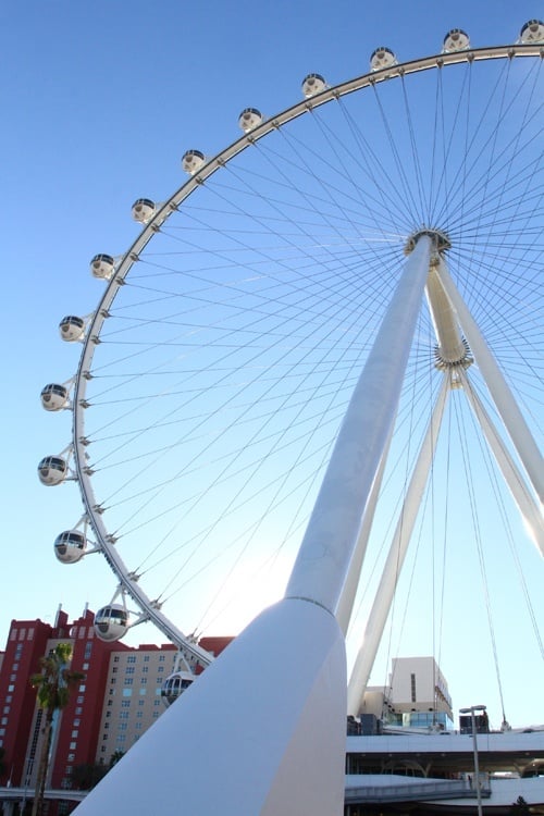 High Roller Ferris wheel