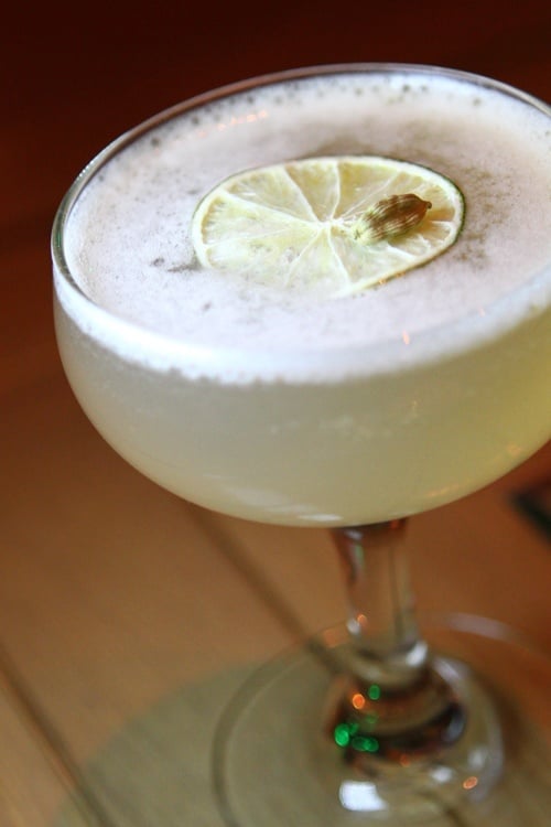 Fuzzy navel cocktail