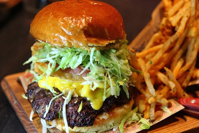 Guy Fieri mac-n-cheese burger