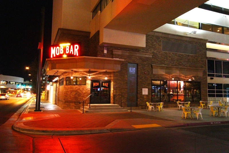 Mob Bar