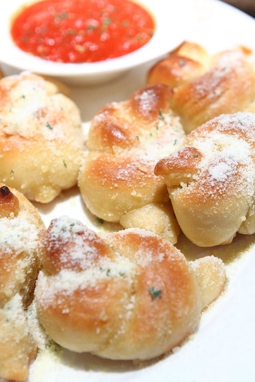 Chicago Brewing garlic knots