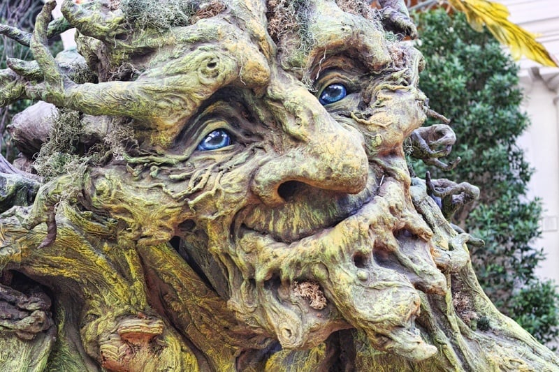 This charming tree troll was created by sculptor Kim Beaton.