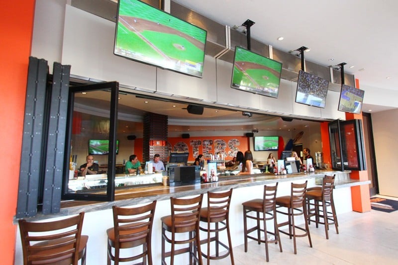 Hooters at Palms